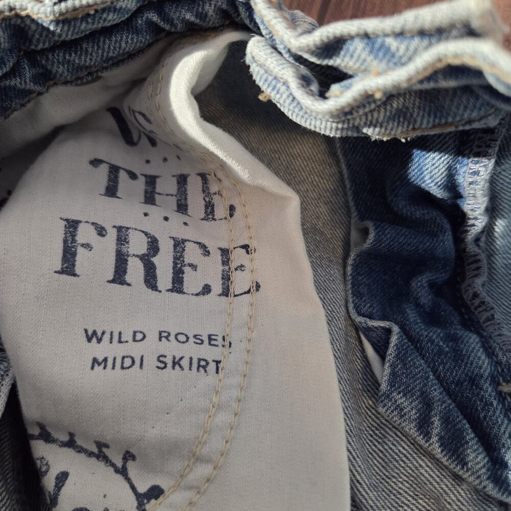 Free People Denim Skirt Women 25 Blue Wild Roses Midi Pockets Front Slit - Picture 10 of 12